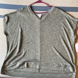 Time and Tru brand. Size XXL. Green and white flecks in color.